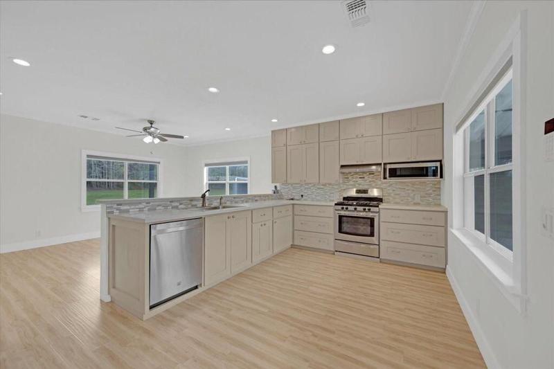 Open-Concept Gourmet Kitchen